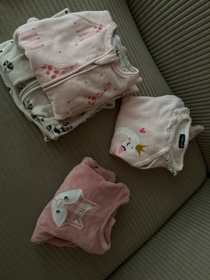 Lot vêtement 12 mois fille - photo numéro 2