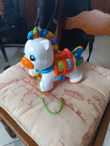 Poney interactif Clementoni