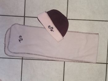 Bonnet et écharpe