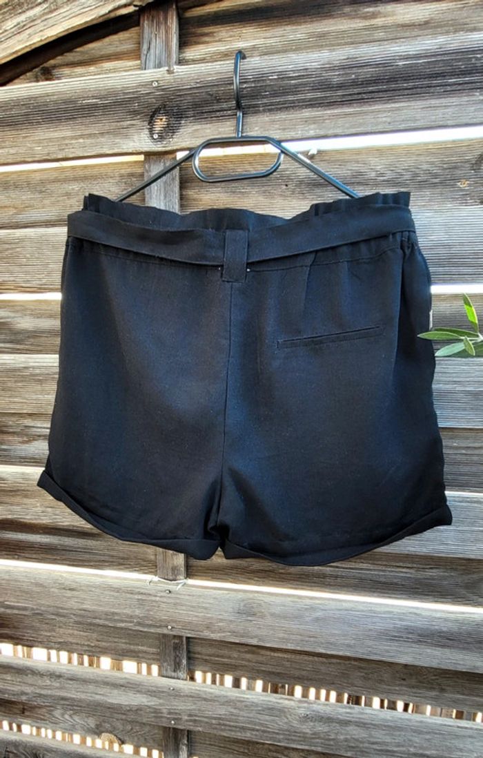 Très joli Short taille haute à nouer noir Arkitect taille 40 - photo numéro 5
