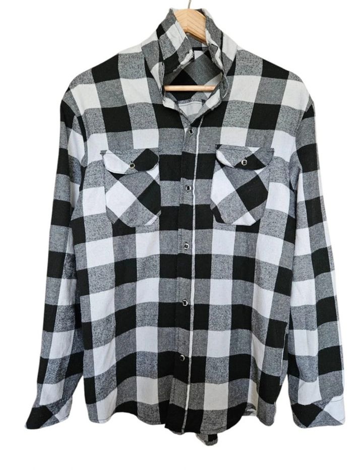 Chemise à carreaux- 40/L - photo numéro 2