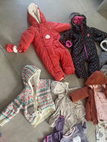 Lot 10 vêtement 18 mois