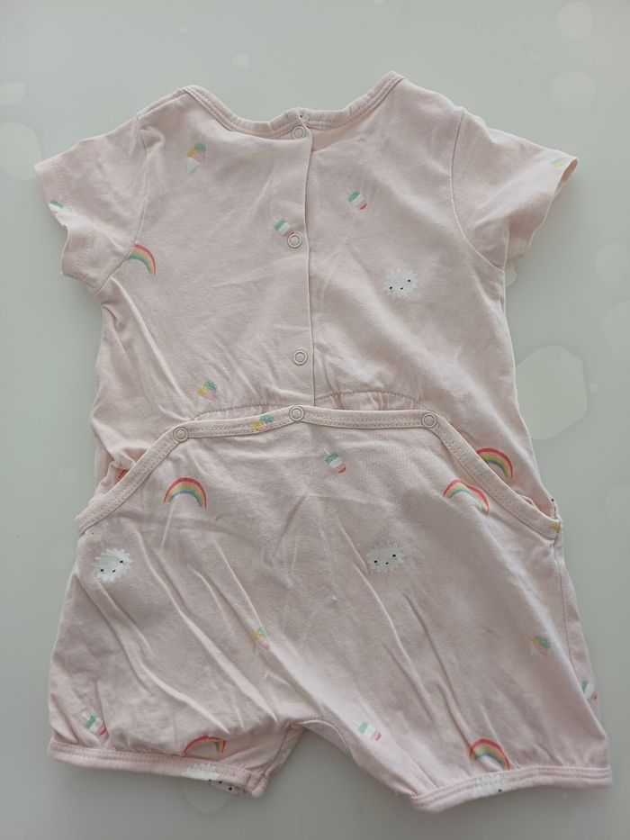 Combishort neuve taille 9 mois - photo numéro 4