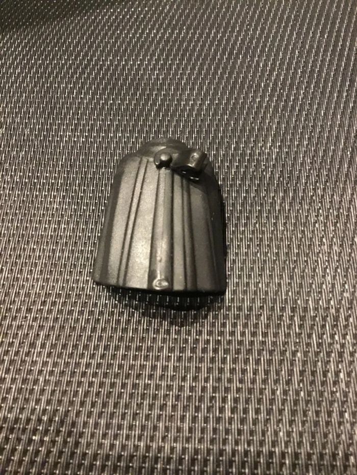 Playmobil cape noire souple chevalier moyen âge pièces détachées - photo numéro 3