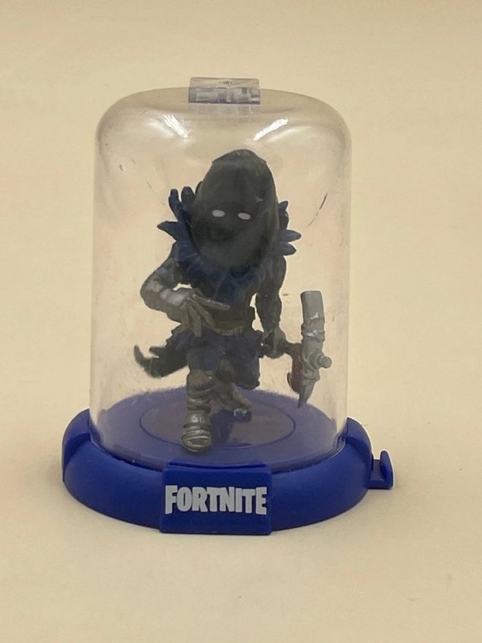 Figurine Fornite Raven Domez