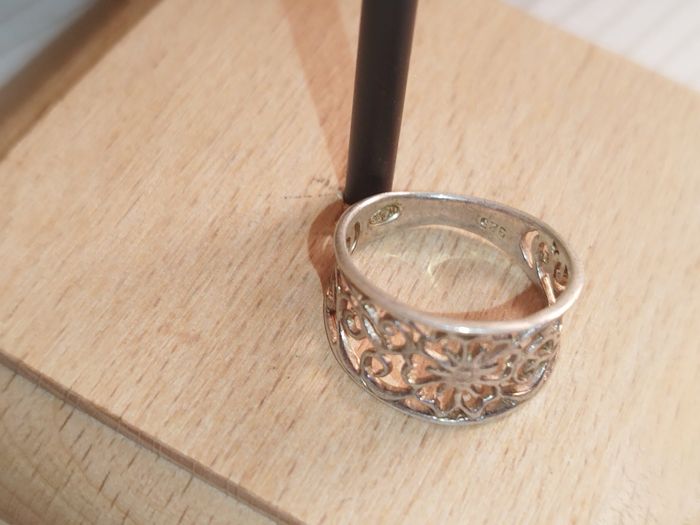 Bague vintage en argent massif - photo numéro 2