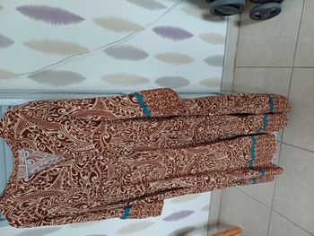 robe longue manches 3/4 Taille 2