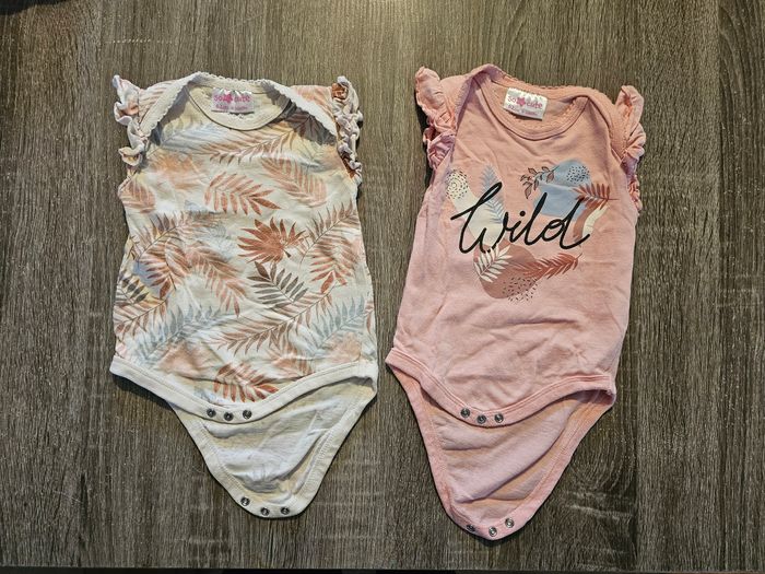 Lot de vêtements - photo numéro 3