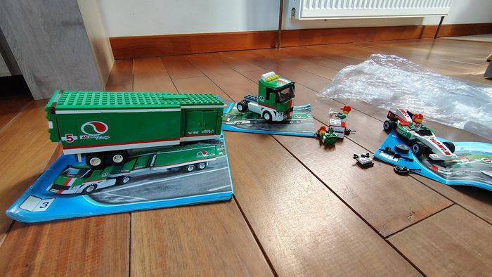 Lego 60025