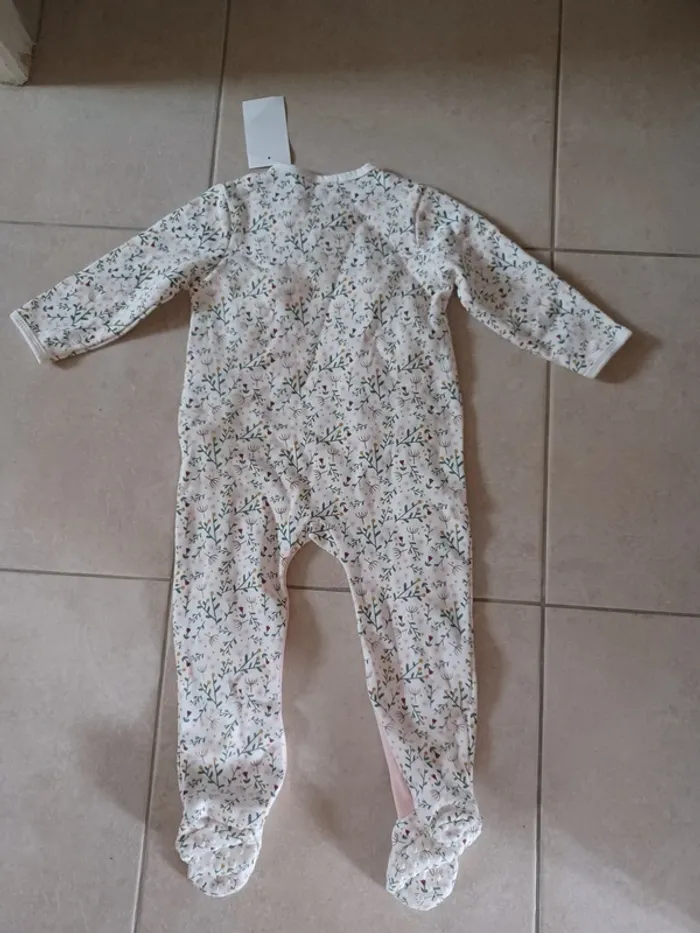 Pyjama une pièce neuf Verbaudet 24-36 mois - photo numéro 4