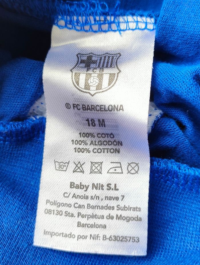 Pantalon FC Barcelone taille 18 mois - photo numéro 2