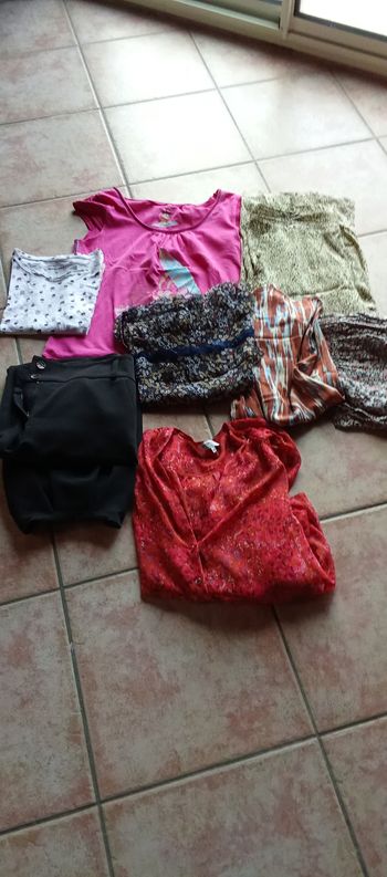 Lot de 8 articles femme L