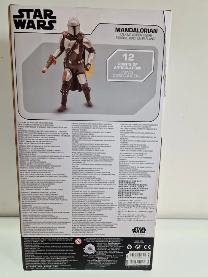 D237 Disney Store Figurine The Mandalorian articulée et parlante Nouveau - photo numéro 3