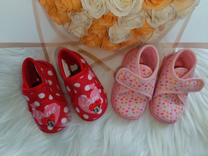 Lot chausson bébé fille taille 19 - photo numéro 2