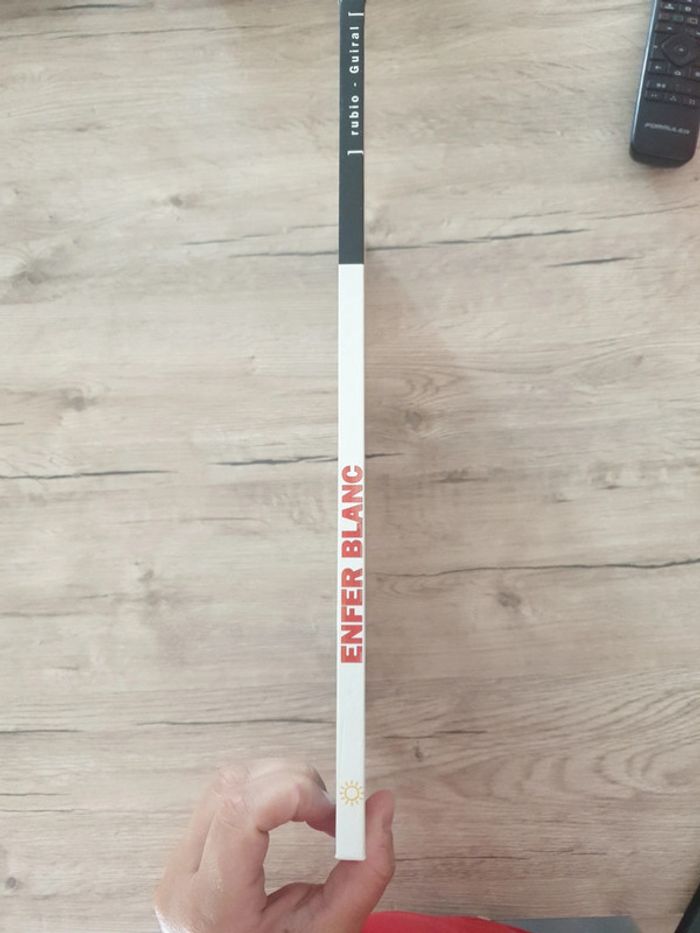 Bande dessinée Enfer Blanc - photo numéro 2