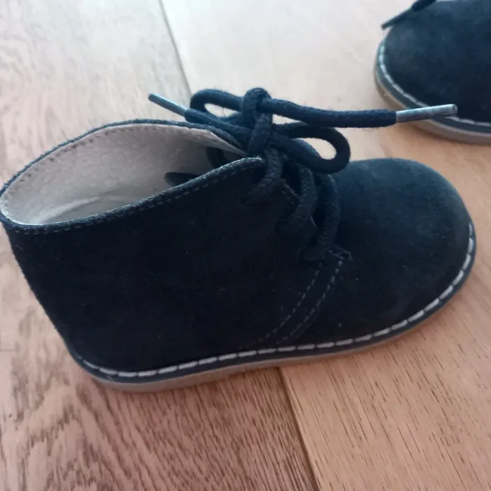 Chaussure en daim et cuir 22 type Clarks marine - photo numéro 3