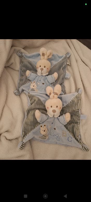 Lot 2 doudou plat lapin