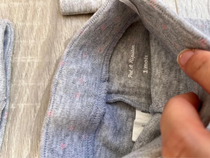 Ensemble naissance 1 mois bébé fille - photo numéro 5