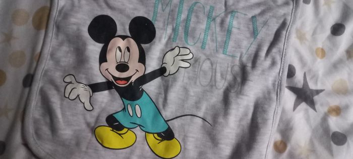 Bavoir Mickey - photo numéro 2