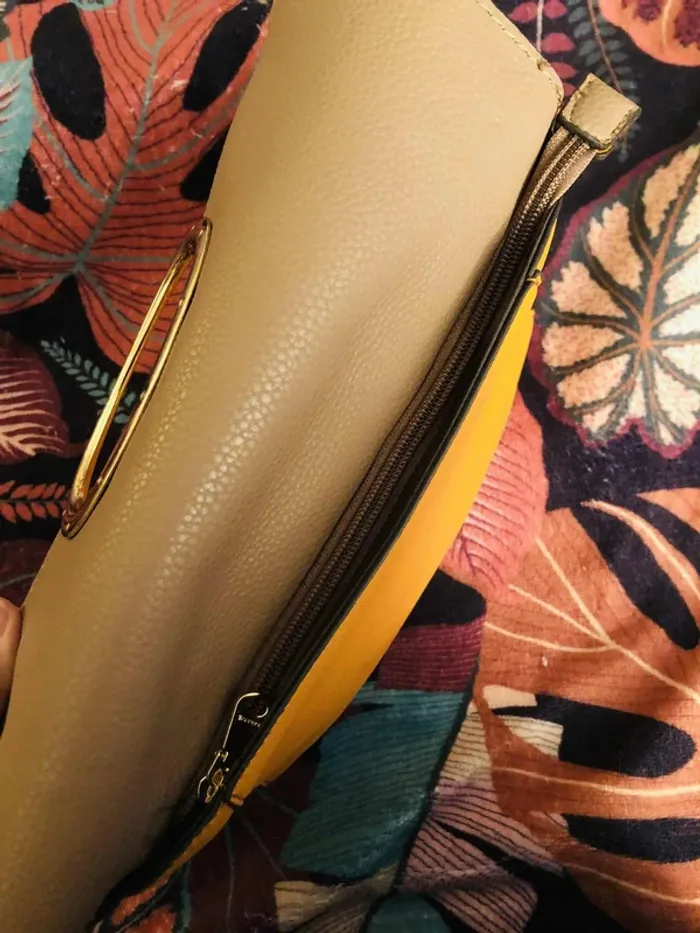 💛🍁Sac bandoulière Parfois jaune ocre doré automnal Crossbody bag golden ochre for autumn 🍁💛 - photo numéro 8