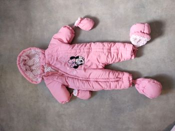 Lot 2 combinaisons hiver 6 mois