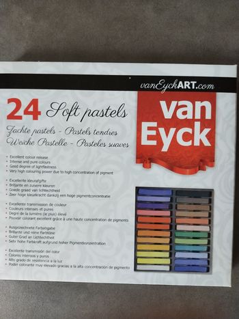 24 pastels tendres