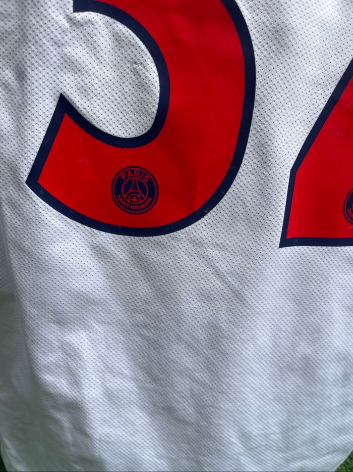 Maillot Beckham PSG - photo numéro 3