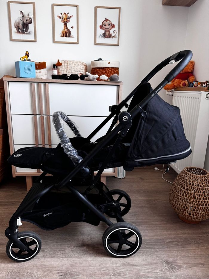 Pousette Cybex Eezy S Twist +2 adaptateurs