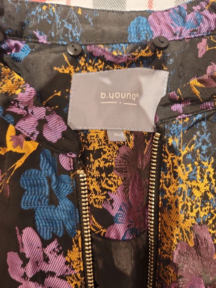 Veste fleuri - photo numéro 3