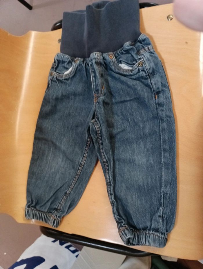 Lot de 3 pantalons enfants garçons taille 18 mois - photo numéro 3