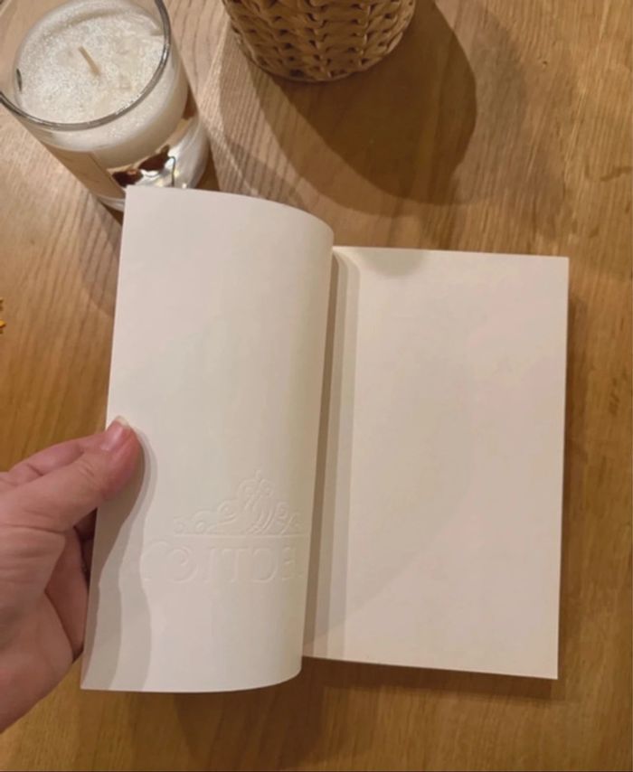 Livre La Sélection de Kiera Cass - photo numéro 4