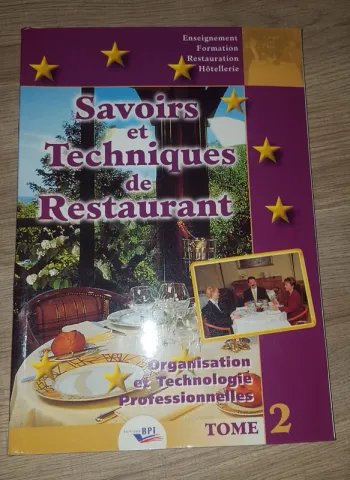 Livre sur le savoir et les techniques des restaurants