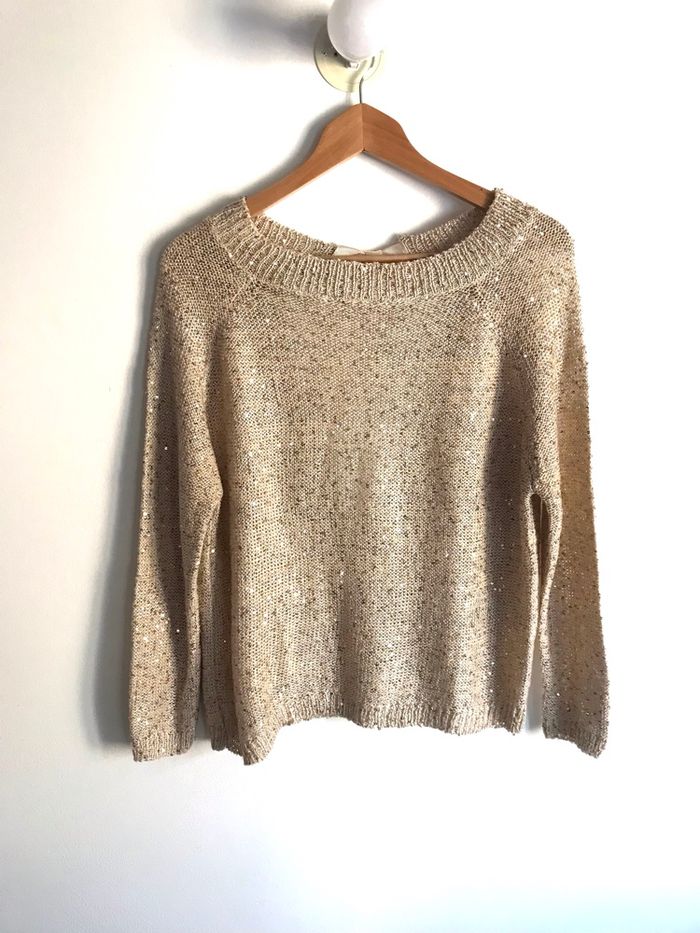 Pull à ouverture dans le dos et à sequins dorés taille unique