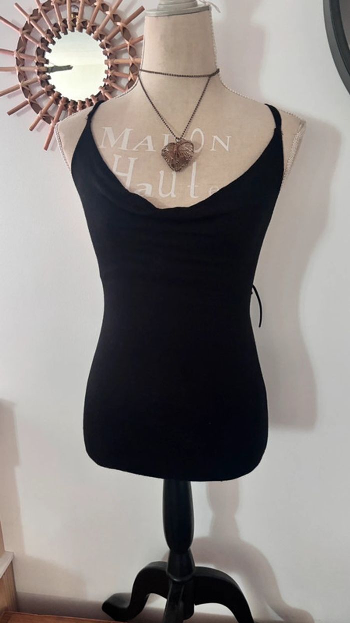 💕 top noir dos nu taille 36 S - photo numéro 4