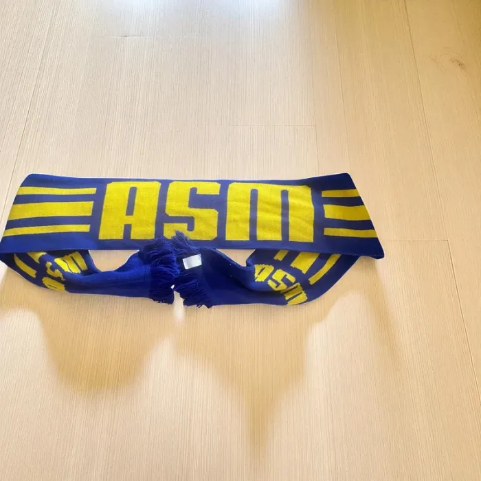 🧣 Écharpe Supporter ASM – Fièrement Clermontoise ! - photo numéro 2