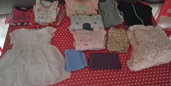 Lot de vêtements fille 18 mois