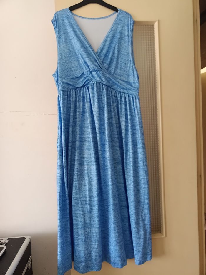 2 robes avec poches une bleu et une noir gris 3 XL - photo numéro 3