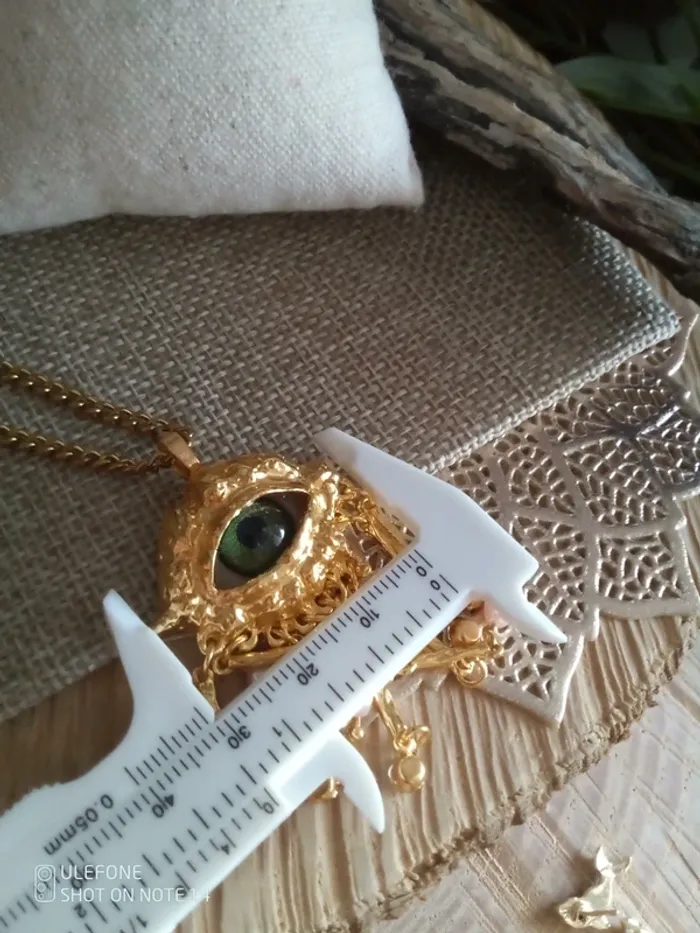 Collier doré oeil, acier inoxydable - photo numéro 2