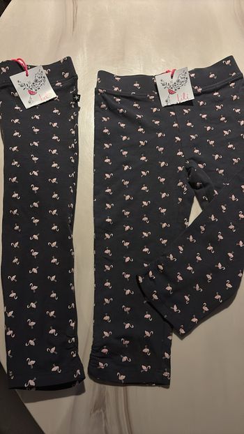 2 leeging neuf taille 6 ans