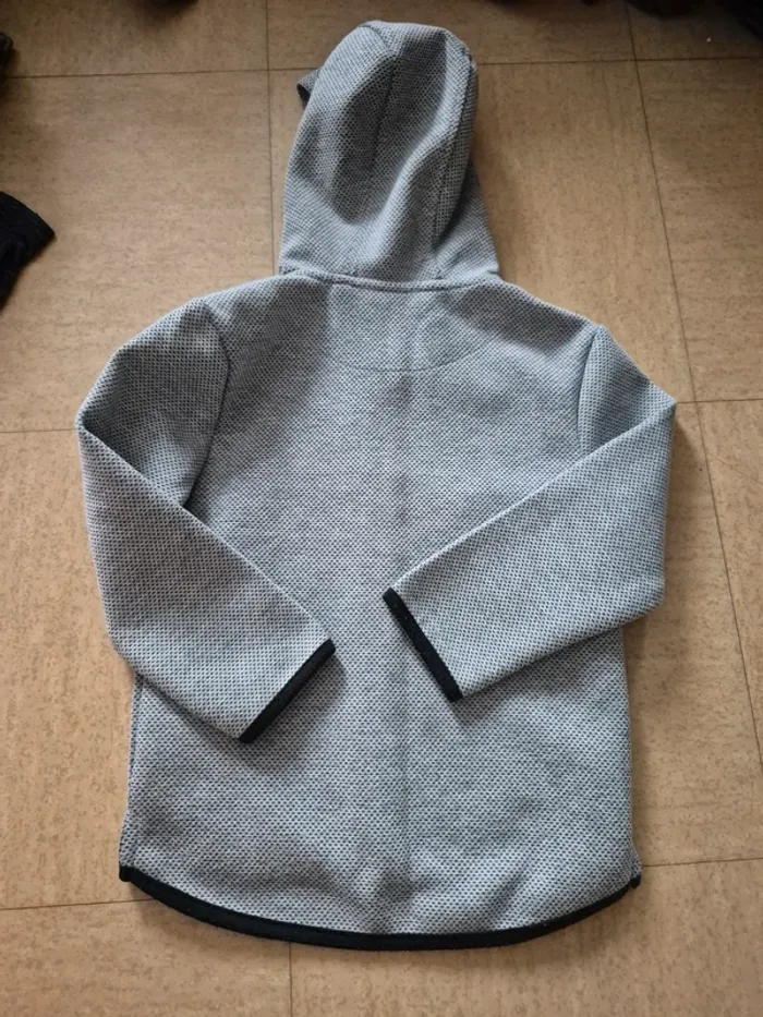 Gilet Primark 4-5 ans - photo numéro 3