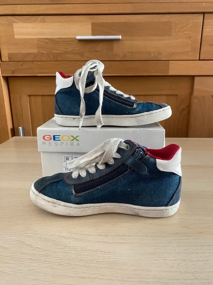 Basket montantes fille Geox jean Lacets pointure 30 - photo numéro 3