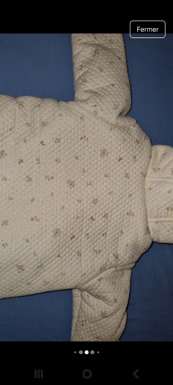 Combi pilote polaire 6 mois en très bon état - photo numéro 7