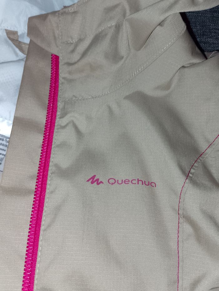 Veste imperméable Quechua Décathlon 4 ans - photo numéro 2