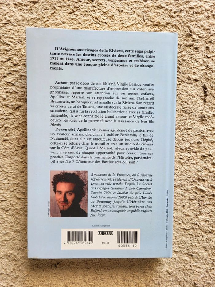 Livre L'honneur des Bastides de Frédéric d'Onaglia - photo numéro 3