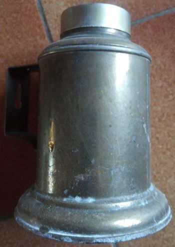 🏺 Lampe à Pétrole Vintage en Étain – Objet de Décoration – 11 cm