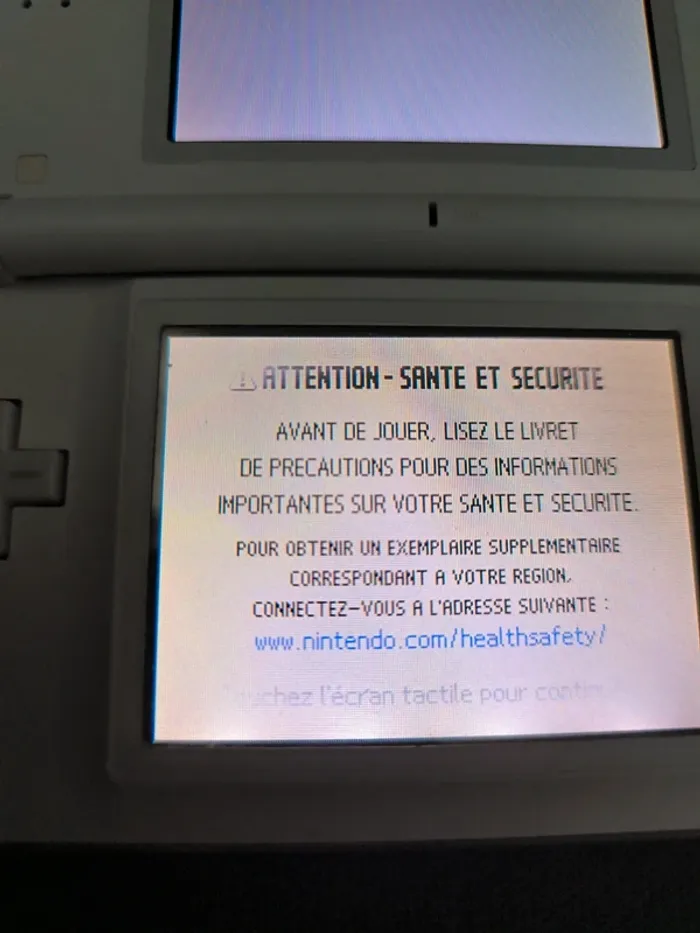 Nintendo ds lite blanche - photo numéro 5