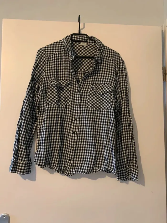 Chemise à carreaux