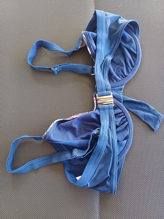 Maillot de bain Rouge Gorge 2 pièces taille 42 - photo numéro 3