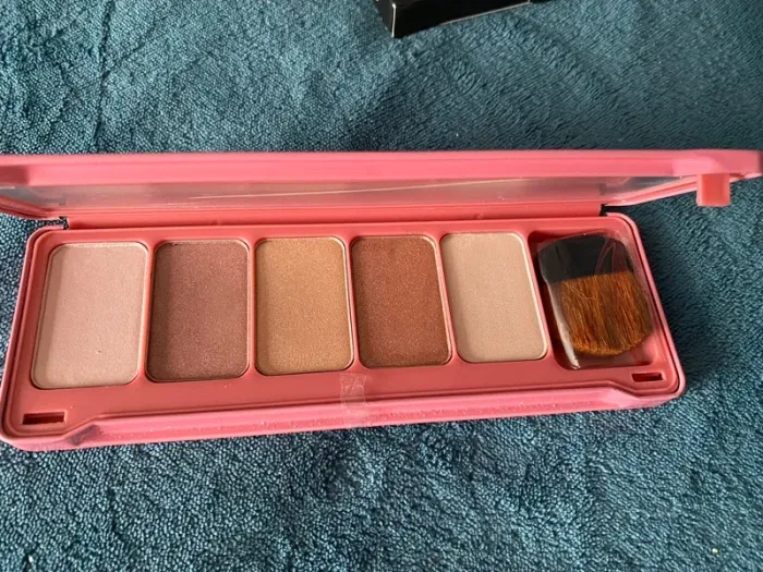 Palette  neuve  de qualité - photo numéro 3