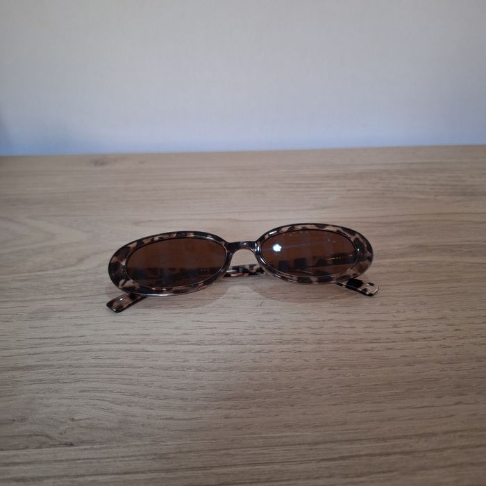 Lunettes de Soleil - Y2K Vintage 90s-2000s - Unisexe Sunglasses - Verres Teintés - photo numéro 2